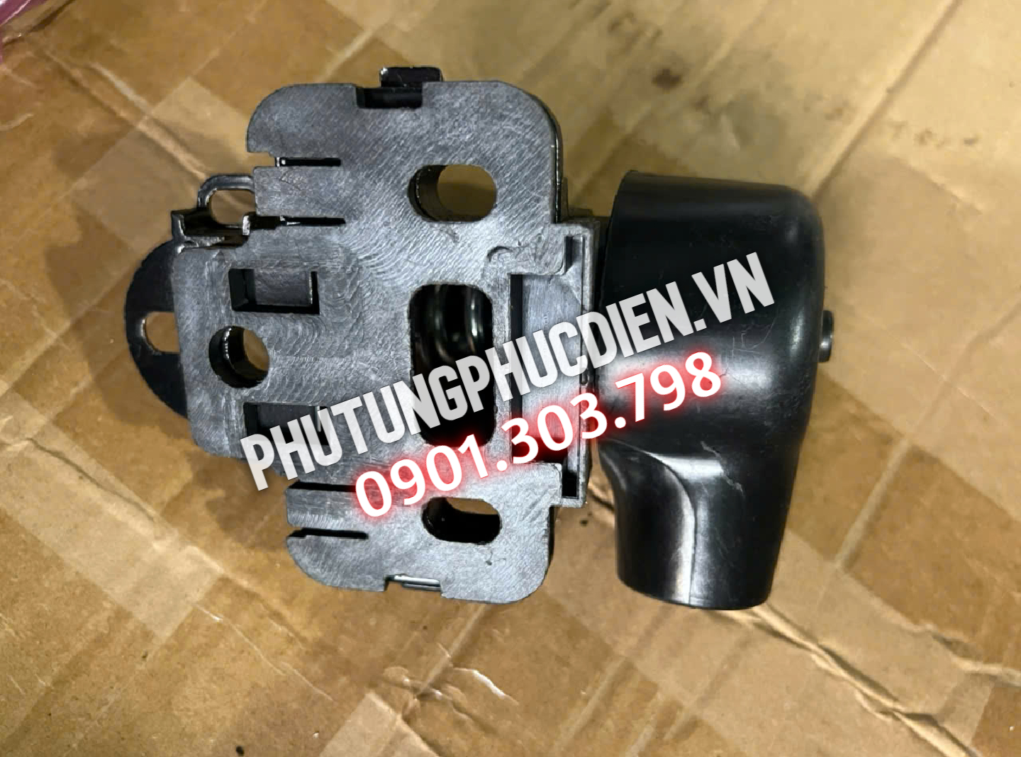 Bát chân gọng gương Hino 500 FC FG FL