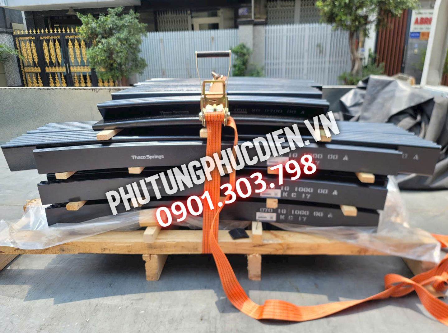 Nhíp Hino 700 chính hãng giá tốt