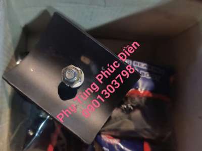 Cao su gối nhíp sau isuzu 5 tấn NQR Thái Lan