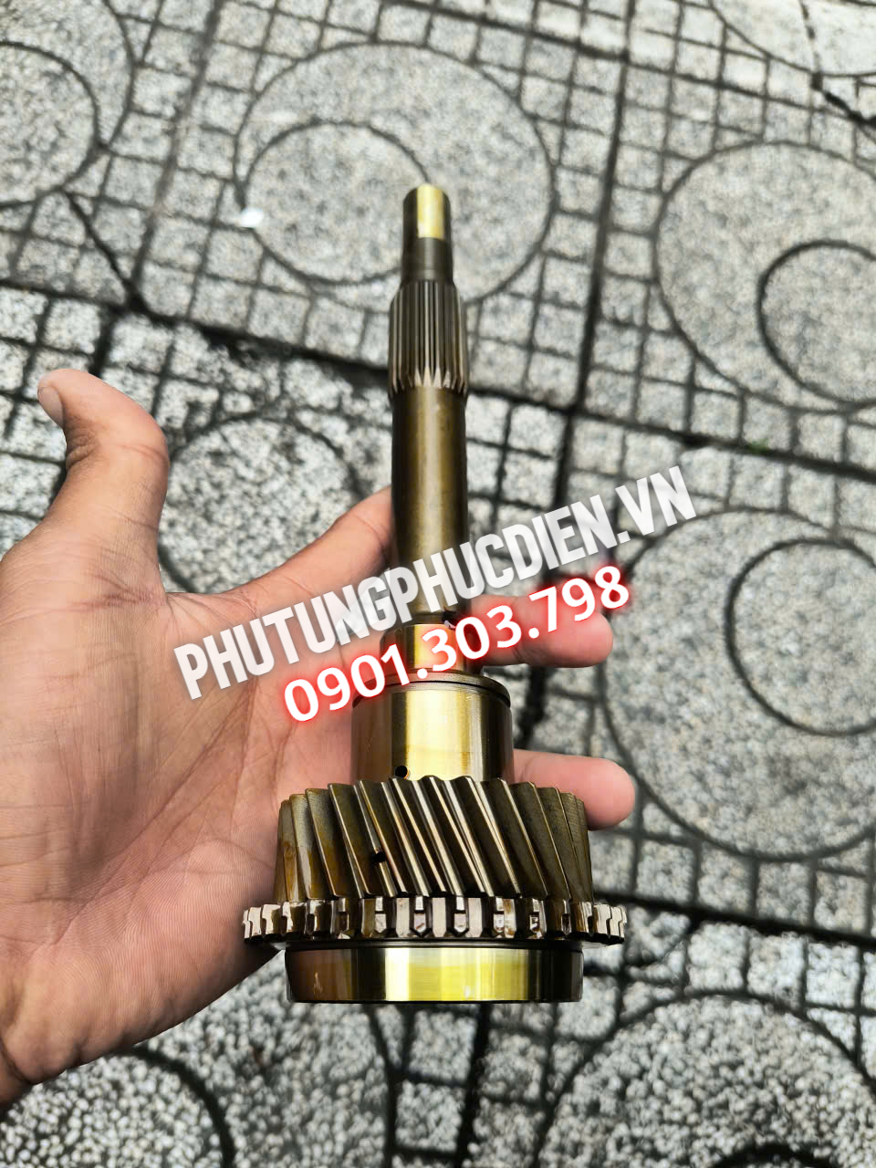 TRỤC CƠ ISUZU QKR 230 = QKR270 TRỤC CƠ ISUZU QKR 230 = QKR270