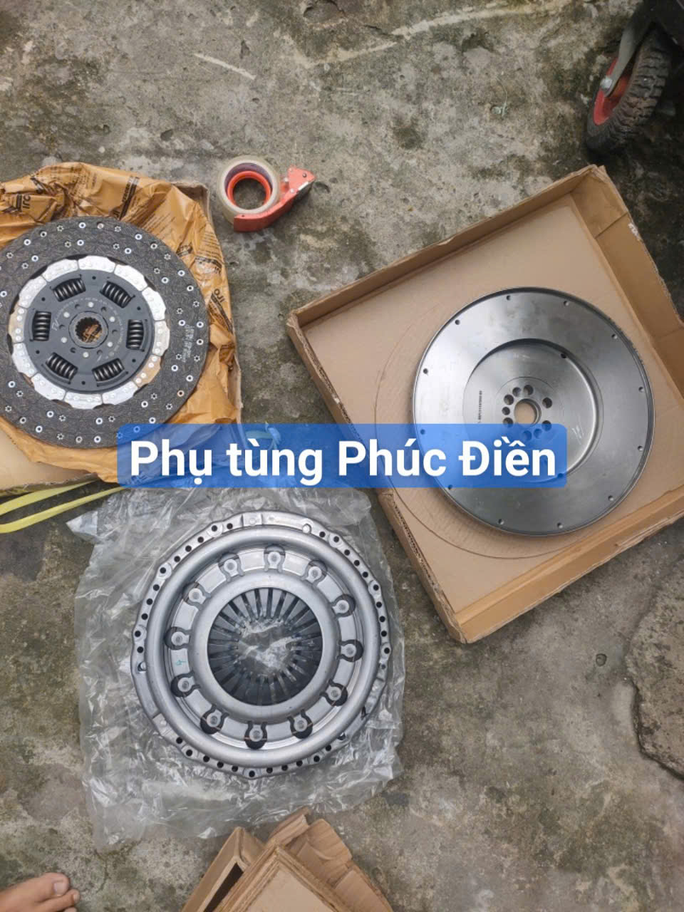 bánh đà xe fuso fi 7 tấn 170 ấn độ chính hãng