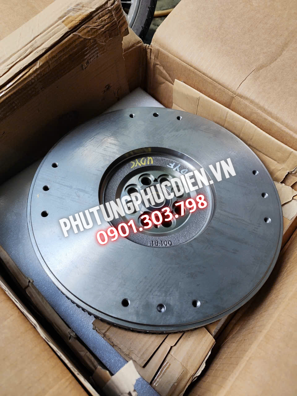 bánh trớn hyundai 75s