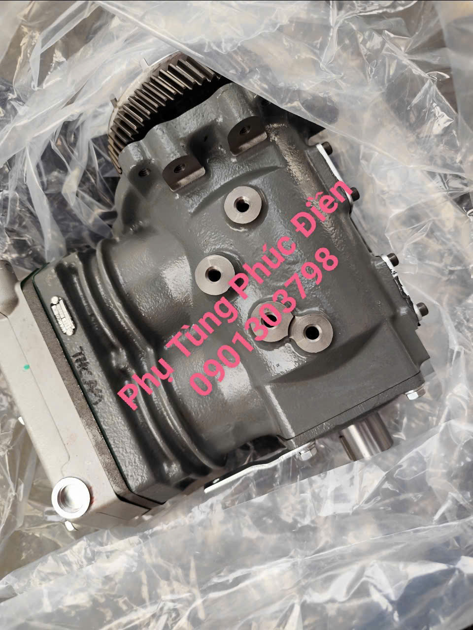 bơm hơi động cơ huyndai 15 tấn d6ac 6d22