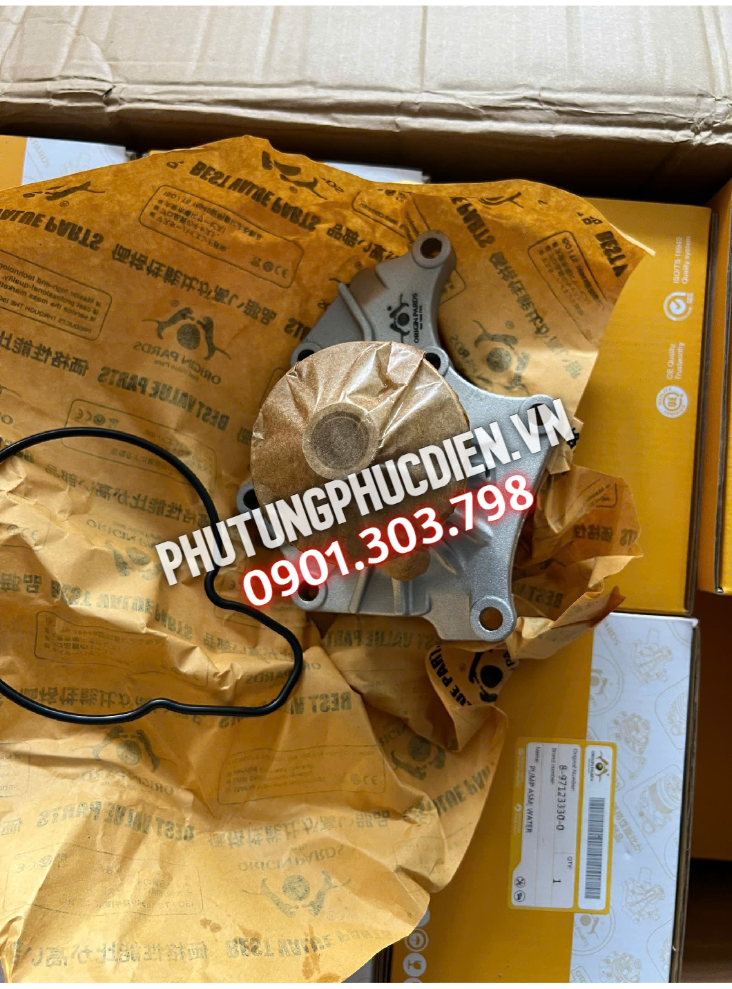 bơm nước động cơ Isuzu FRR 4HK1