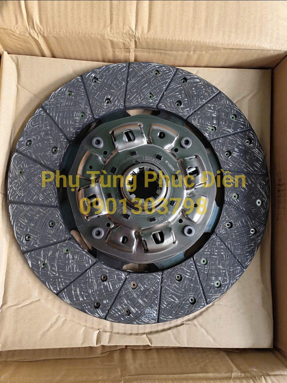 lá bố amada xe tải isuzu 15 tấn chính hãng FVM