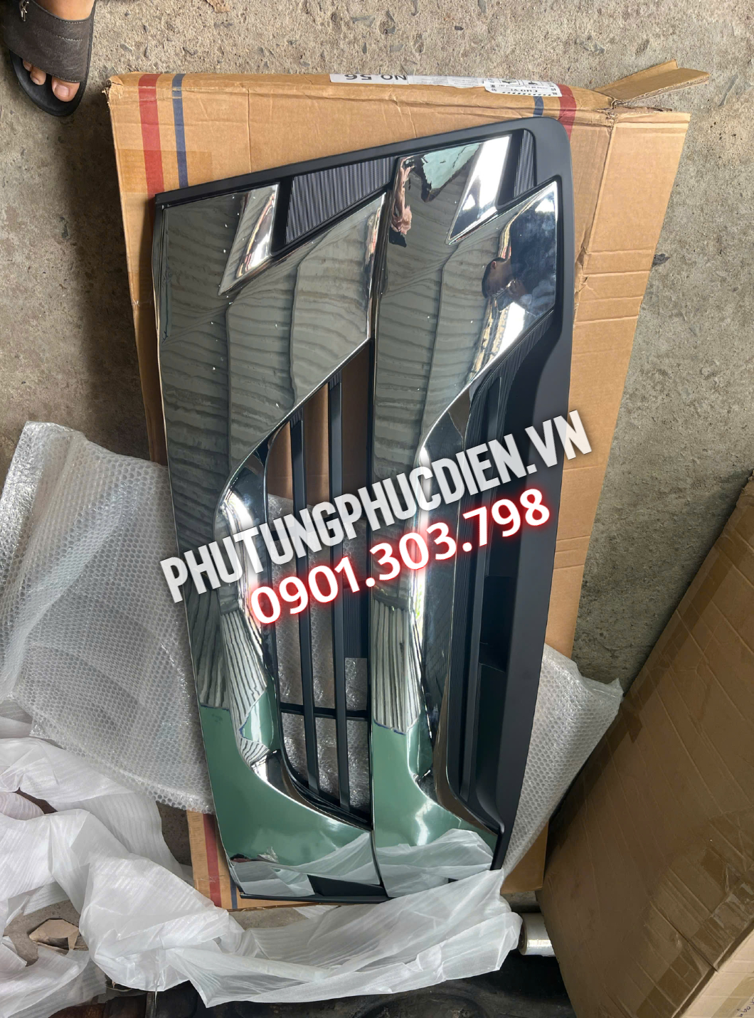 mặt ga lăng xe tải isuzu giga