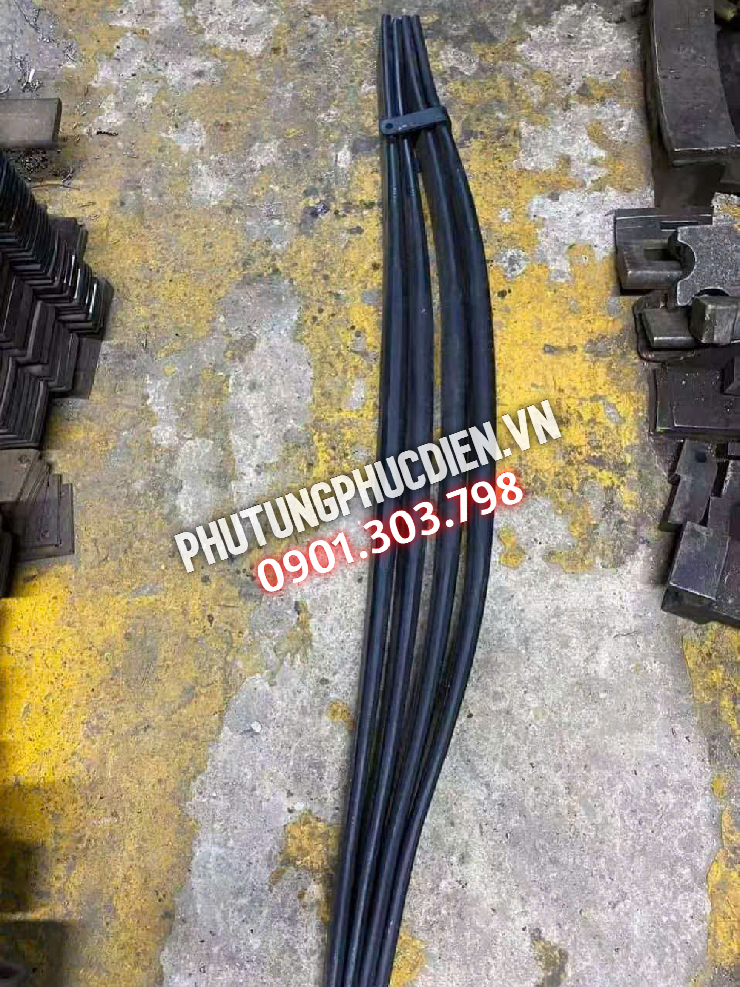 nhíp hino 700 xe chở dầu