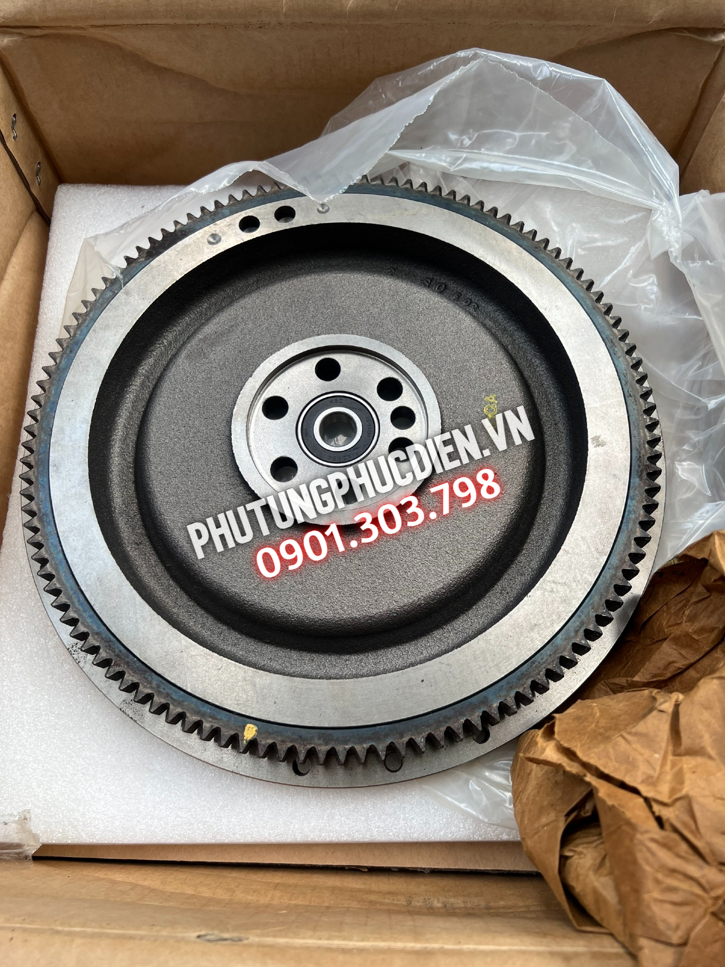phụ tùng bánh đà hd72