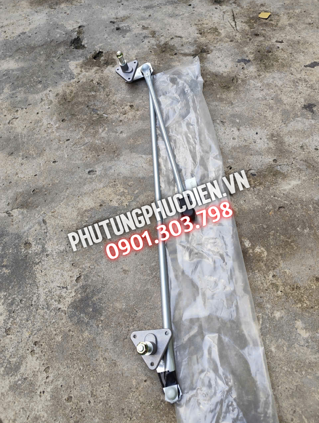 phụ tùng gặt mưa hino 300 chính hãng