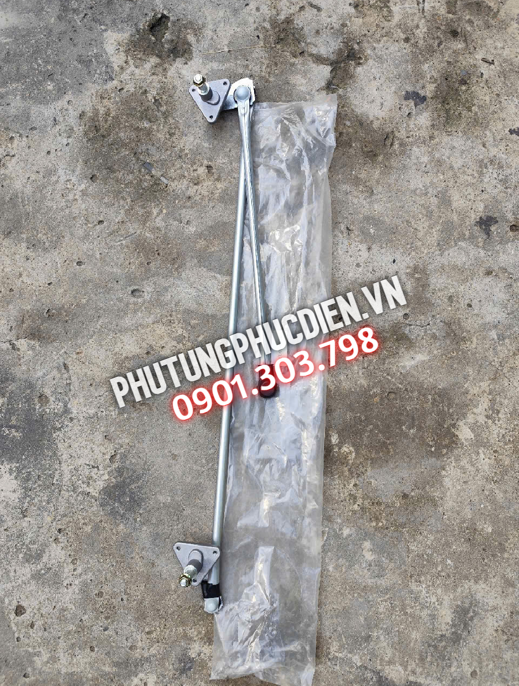 thanh gạt mưa hino 300