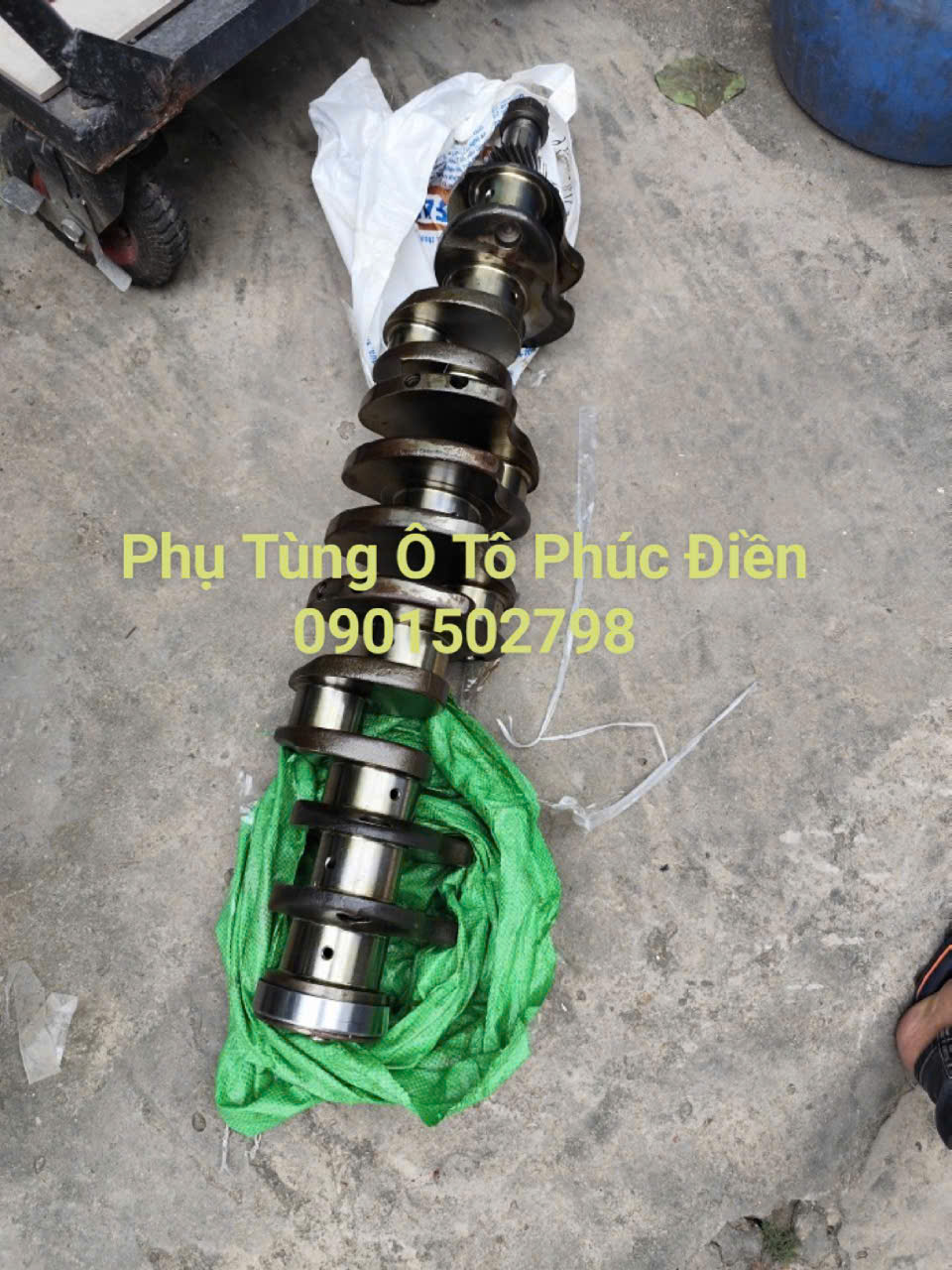 trục khuỷu cốt máy xe Huyndai 120 5 tấn tháo xe